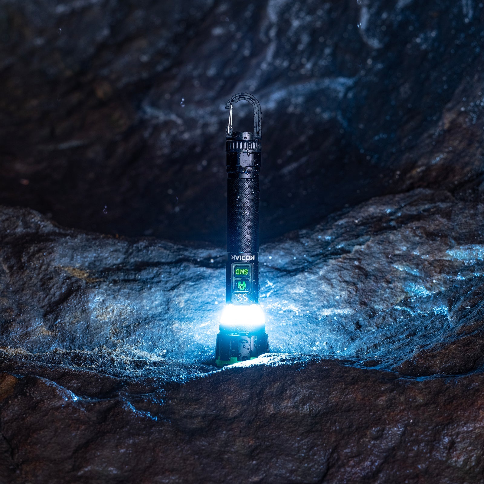 Kodiak® Kavern 1100 Lumen Smart Focus Rechargeable Flashlight - Lantern